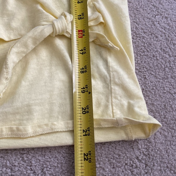J. By J.Crew size small wrap and tie yellow Tshirt - Picture 11 of 14